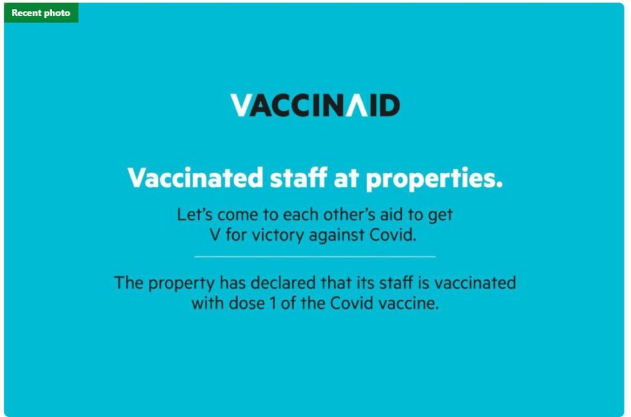 Vaccinated Staff - Oyo 1405 Easton Park Residence Cileunyi Ngoại thất bức ảnh