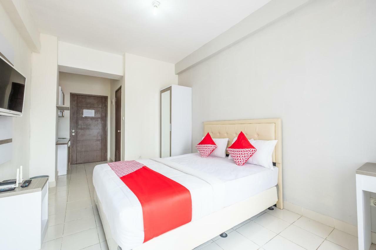 Vaccinated Staff - Oyo 1405 Easton Park Residence Cileunyi Ngoại thất bức ảnh