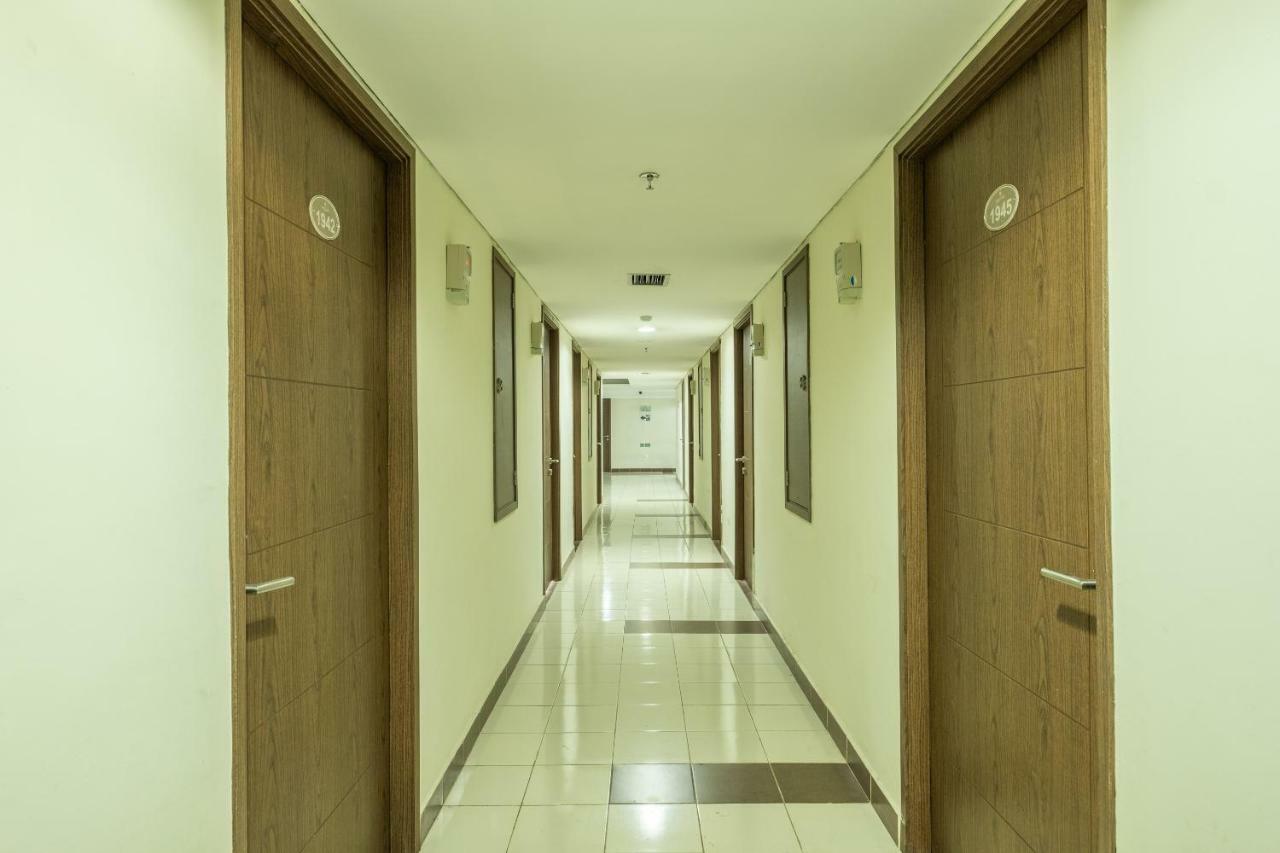 Vaccinated Staff - Oyo 1405 Easton Park Residence Cileunyi Ngoại thất bức ảnh